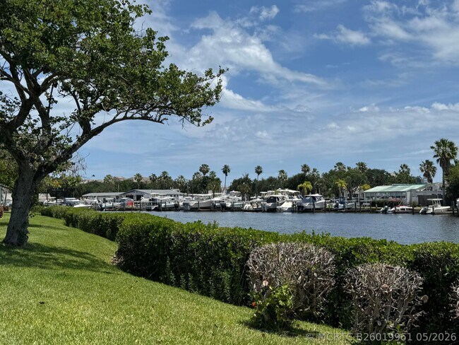 Building Photo - 2800 Indian River Blvd