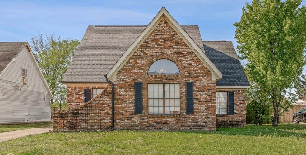 Primary Photo - 4517 Jamaica Pl