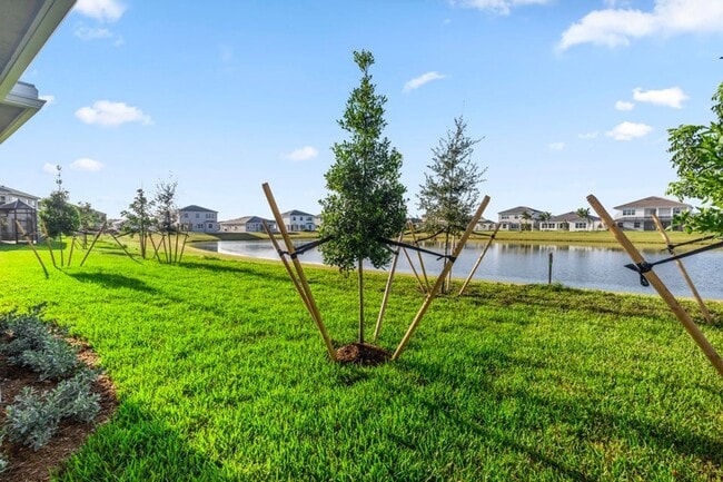 Building Photo - 14192 Lacebark Ln