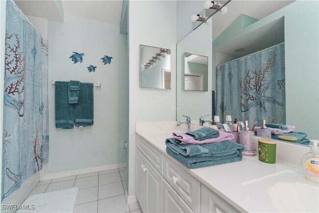 Building Photo - 348 Carinosa Ct