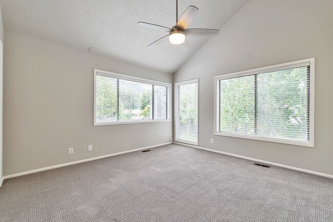 Building Photo - 4829 Arbor Cir