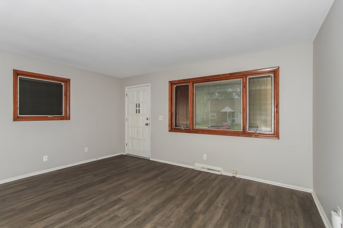 Building Photo - 9292 Coogan Dr