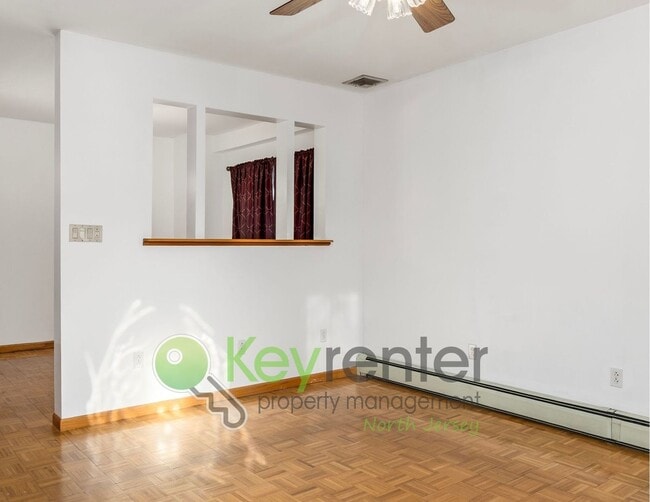 Building Photo - Spacious 2BR / 2.5BA Home with Huge Deck, Private Yard & Parking for 6