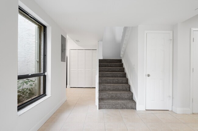 Building Photo - 4834 Bethel Creek Dr