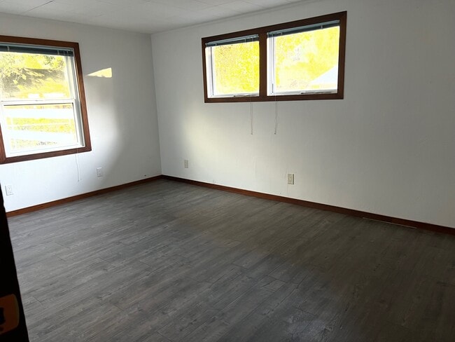 Building Photo - 863A Atherton Ave