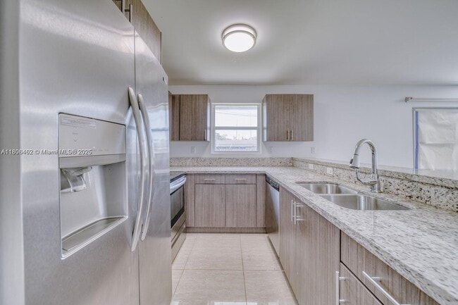 Building Photo - 11492 SW 190th Terrace Rd