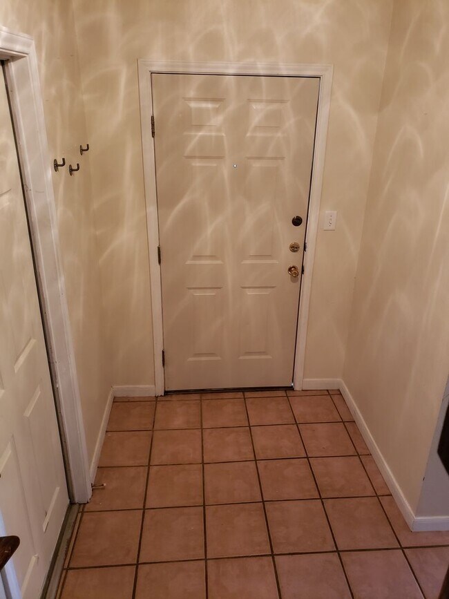 Building Photo - 2810-2814 90th Street