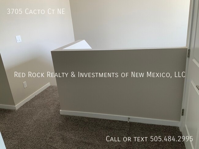Building Photo - 3705 Cacto Ct