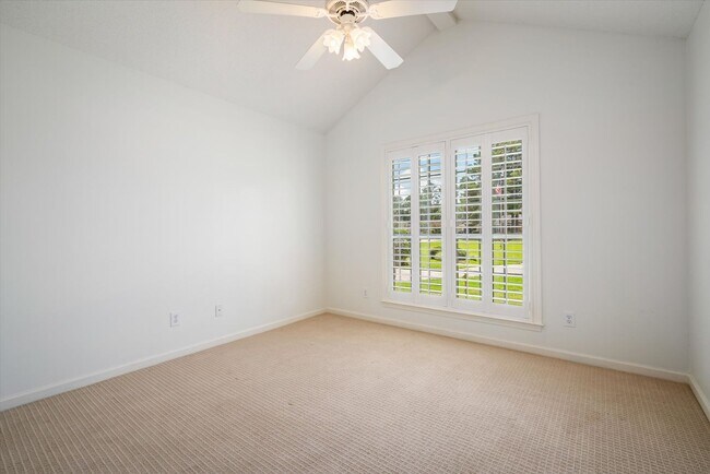 Building Photo - FAIRHOPE GOLF COMMUNITY with LAWNCARE