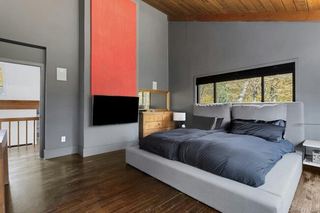 Building Photo - 16 Old Wagon Rd