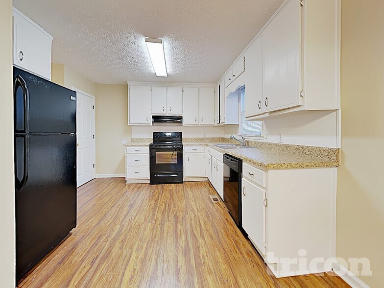 Building Photo - 297 N Briar Ridge