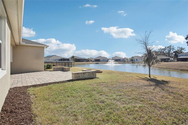 Building Photo - 10747 Laxer Cay Loop