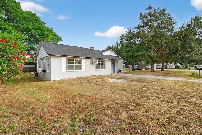 Building Photo - 6401 31st St N