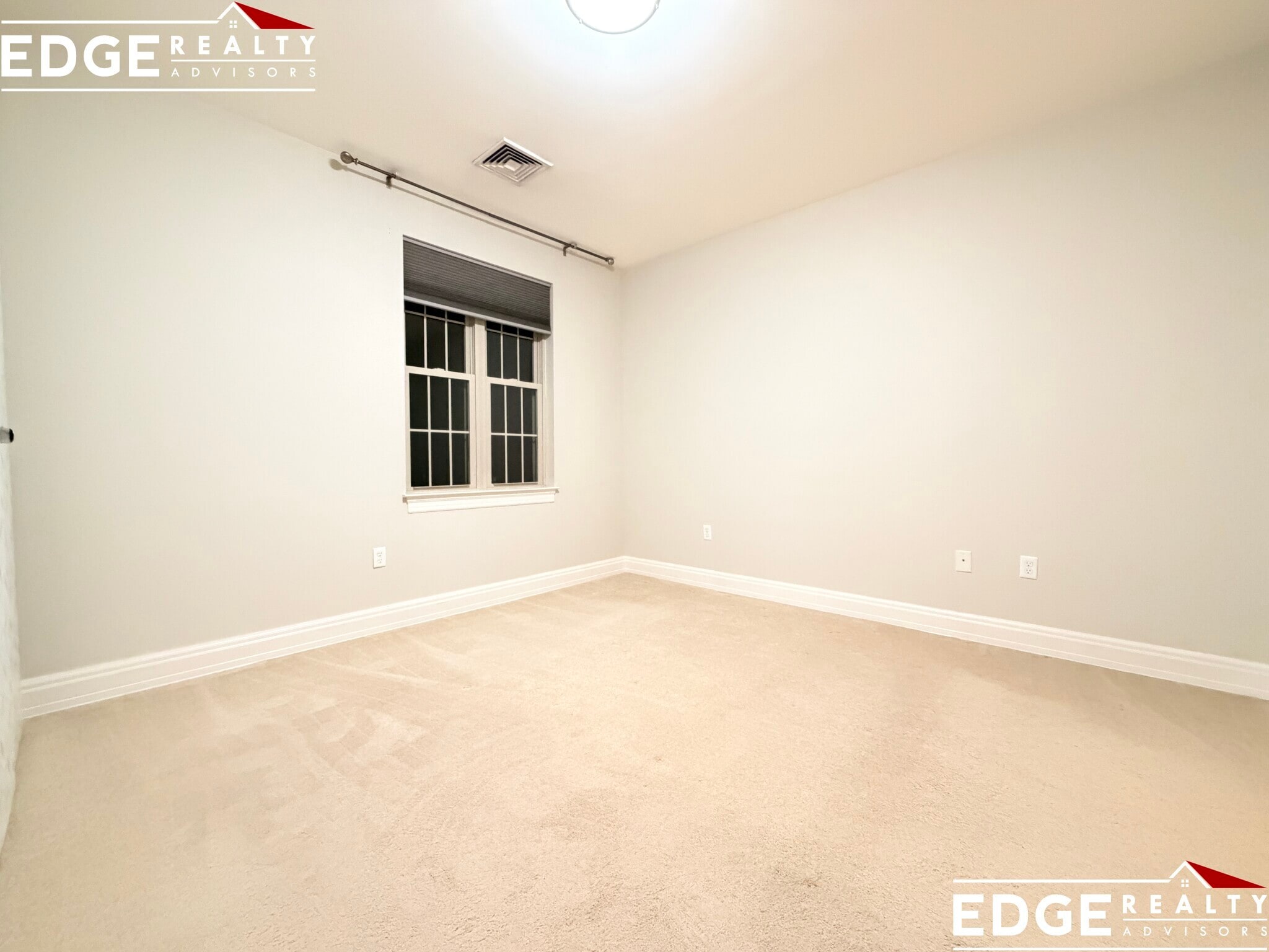 Building Photo - 59 Walpole St