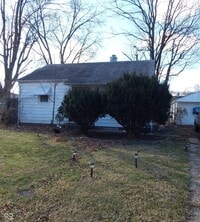 Building Photo - 2222 Groff Ave