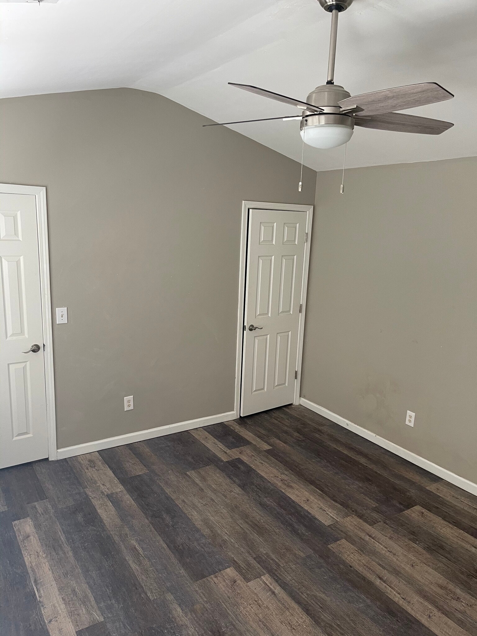 Bed 2 - 1295 Kilmington Ct