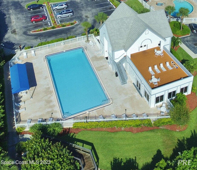 Building Photo - 1000 Ocean Park Ln