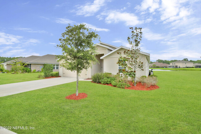 Building Photo - 78125 Saddle Rock Rd