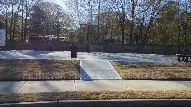 Building Photo - 1026 Paddington Dr