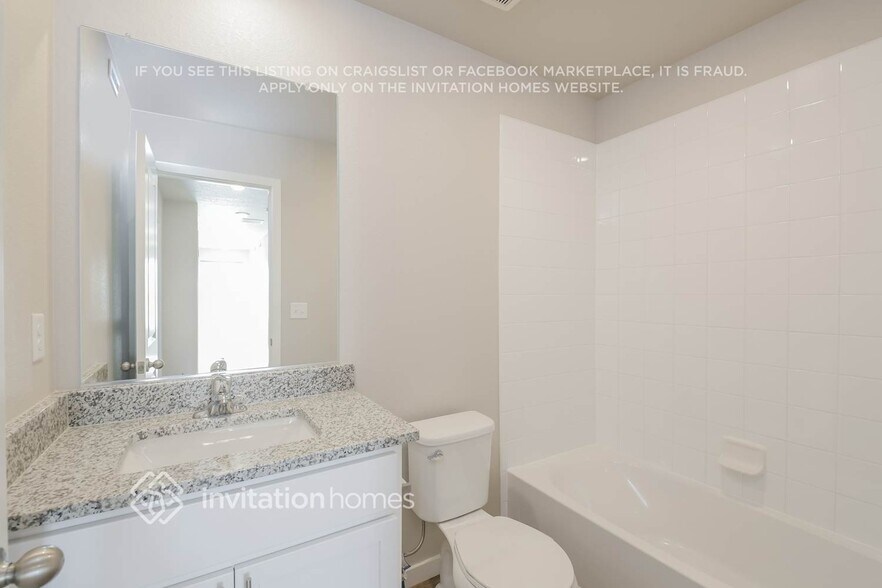 Building Photo - 7204 Dolores Ave