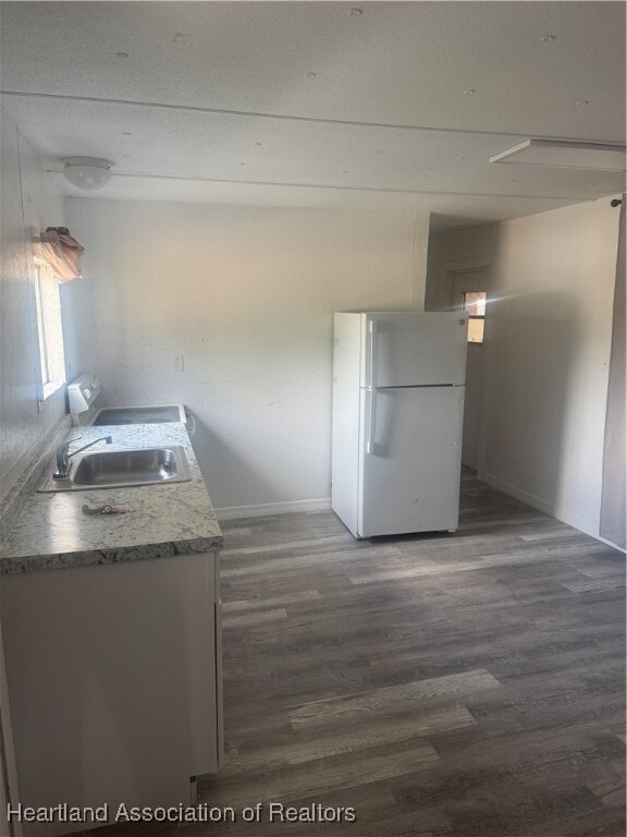 Building Photo - 131 Montego Dr