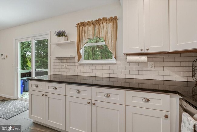 Building Photo - 4615 Gemstone Terrace