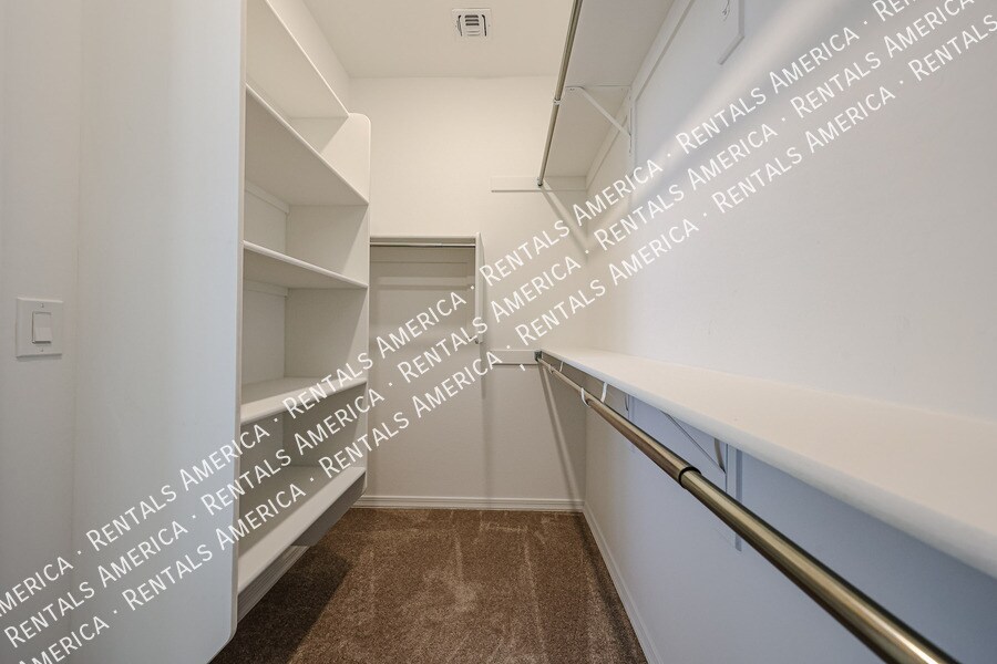 Building Photo - 14750 W Gray Fox Trl