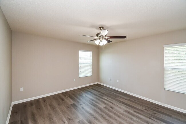 Building Photo - 3442 Canyon Falls Dr