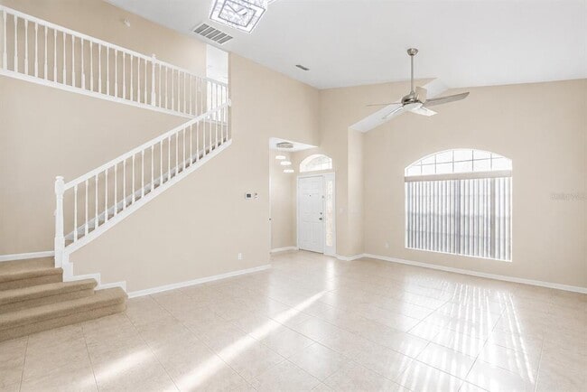 Building Photo - 5438 SW 49th Ave