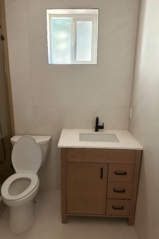 Building Photo - 1410 Central Ave