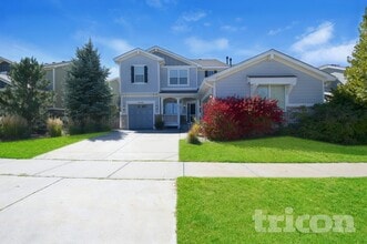 Building Photo - 25140 E Ottawa Dr