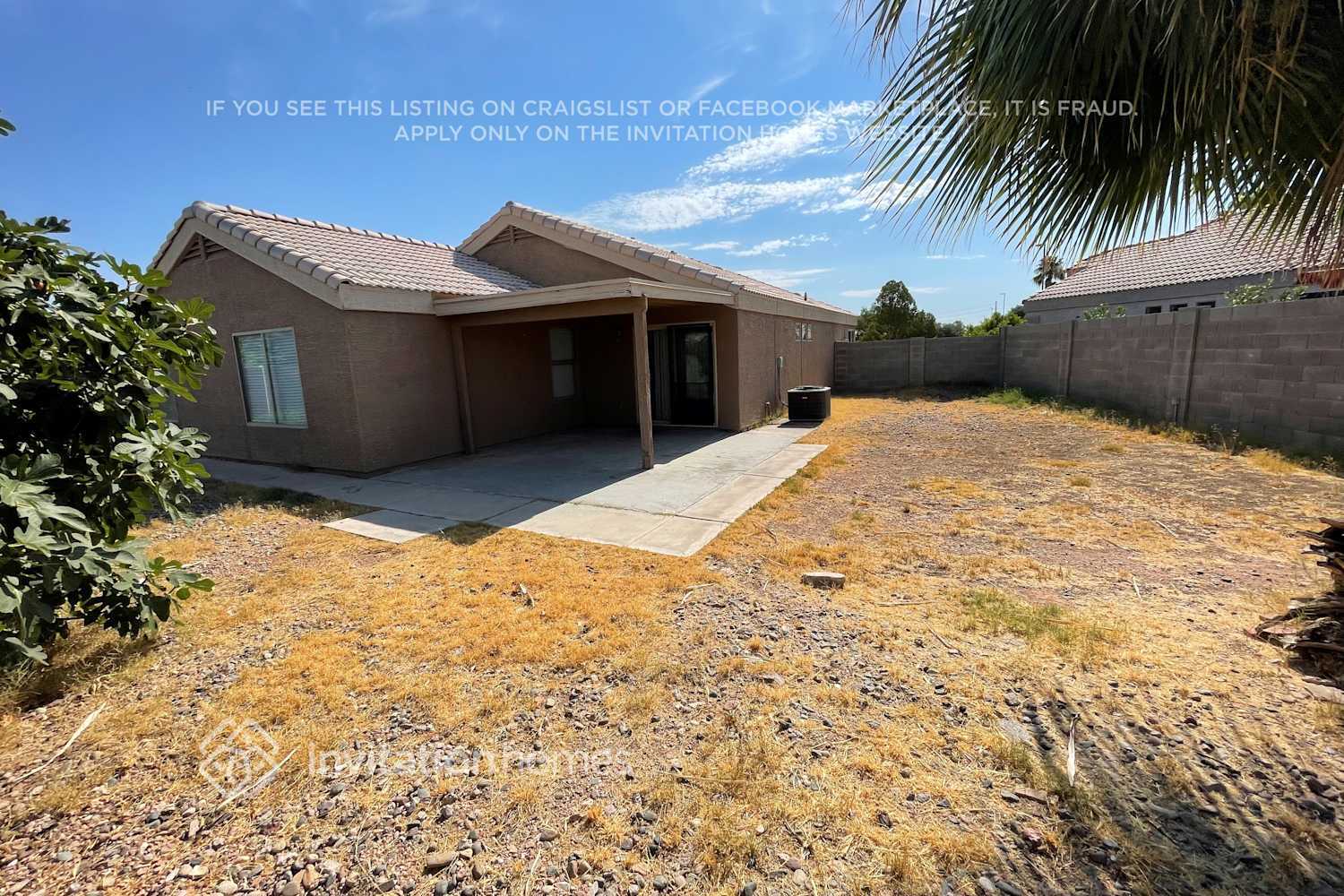 Building Photo - 364 S Bermuda Dr