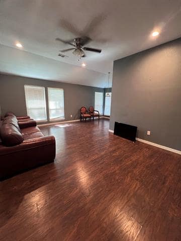 Building Photo - 1331 Lanius St
