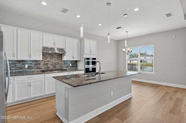 Building Photo - 105 Wye Rd