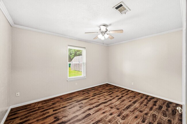 Building Photo - 3602 Sweet Gum
