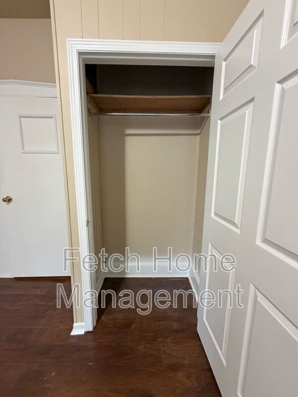 Building Photo - 34 Conestoga St