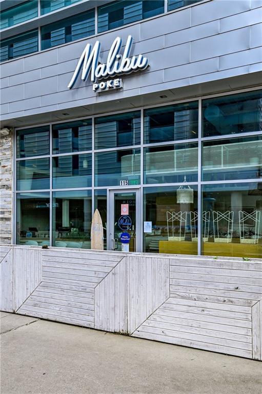 Building Photo - 222 West Ave