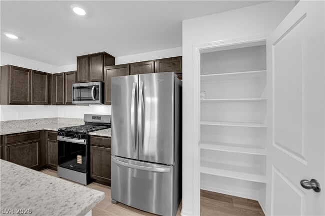 Building Photo - 6020 Swift Lariat St