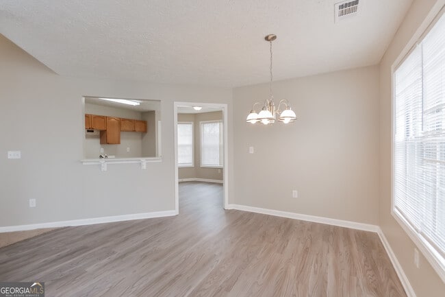 Building Photo - 3595 Boulder Cir