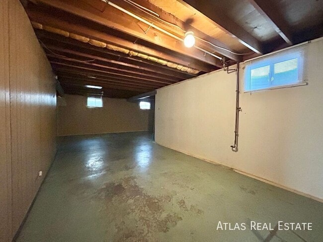 Building Photo - 12494 Edwards Pl
