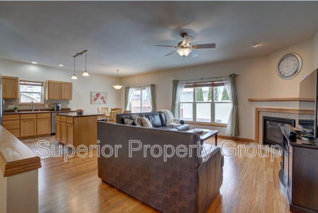 Building Photo - 238 Wind Stone Dr