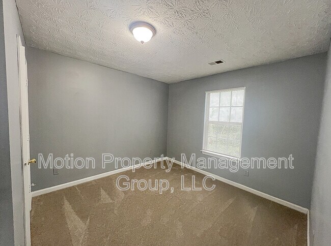 Building Photo - 6513 Charter Way