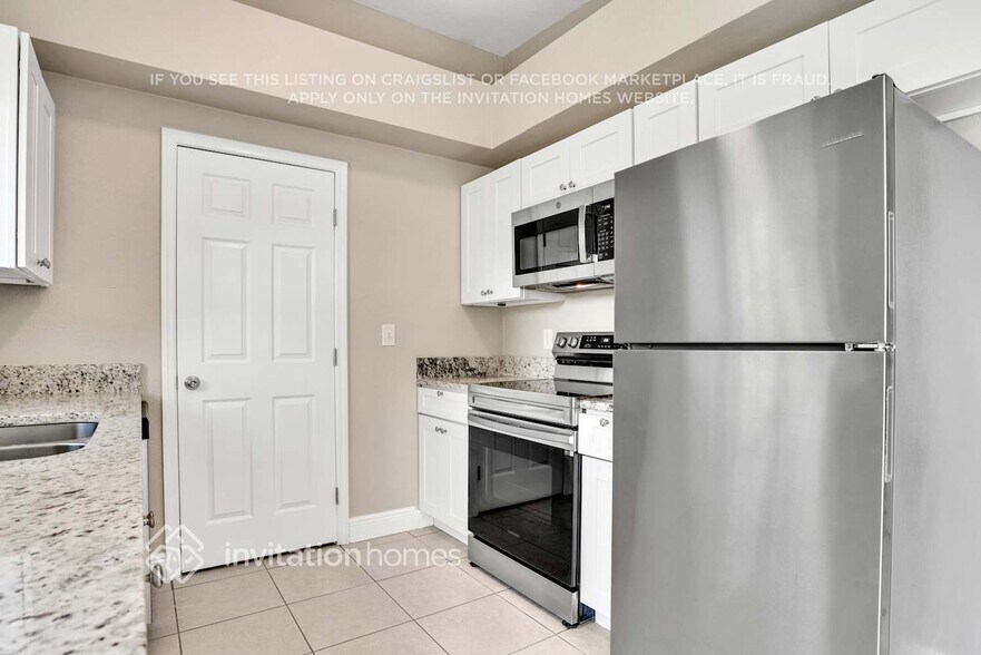 Building Photo - 6214 Melbourne Ave.