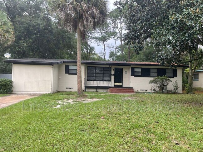 Primary Photo - 3031 Cesery Blvd