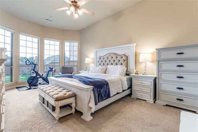 Building Photo - 11091 Apple Valley Dr