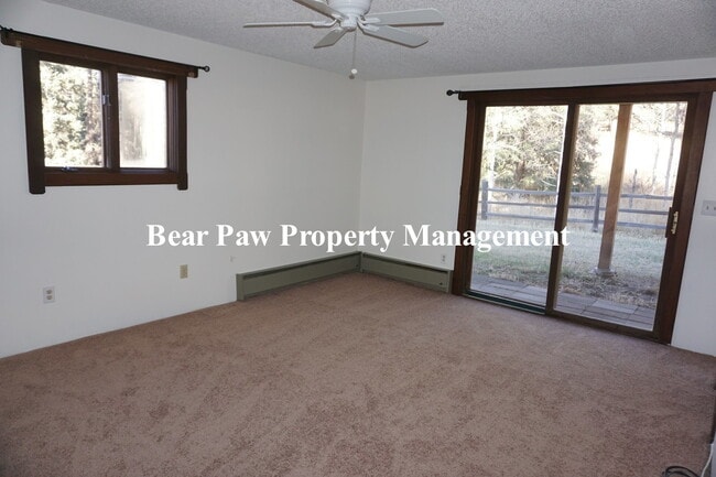 Building Photo - Beautiful Horse Property in Evergreen!!