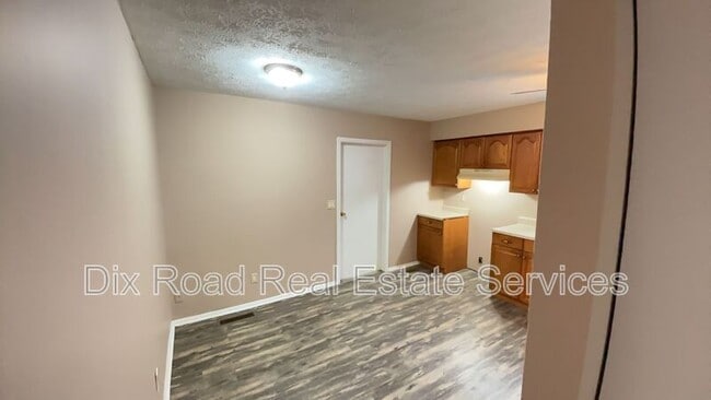 Building Photo - 425 Smalley Blvd