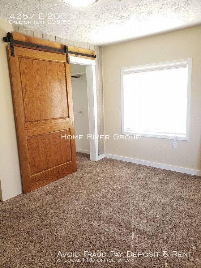 Building Photo - 2 bedroom home in Rigby by HomeRiver Group