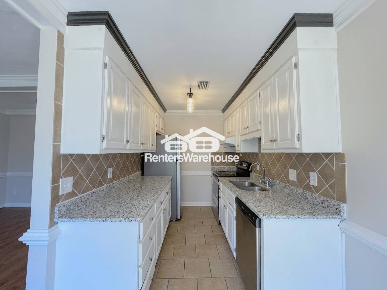 Building Photo - 447 San Roman Dr