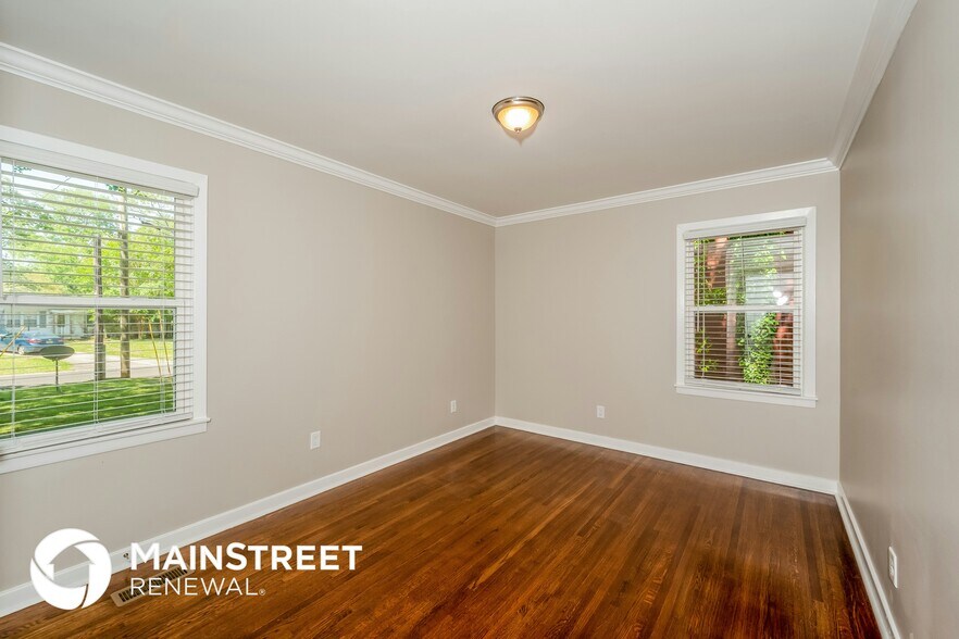 Building Photo - 1360 Orlando Cir NE